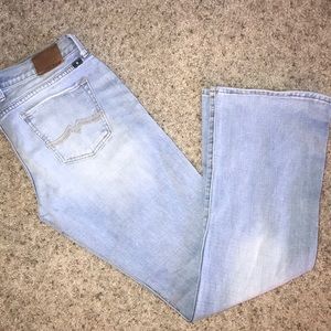 🍀Lucky Brand “Sweet N’ Low” Jeans